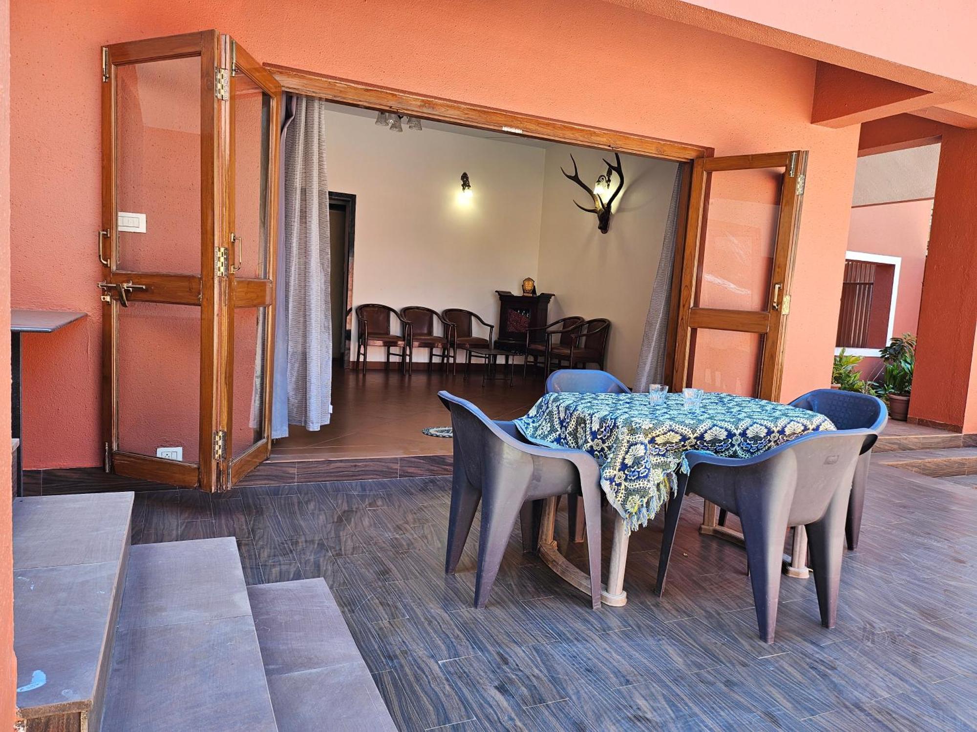 Nivritti Villa Matheran Luaran gambar